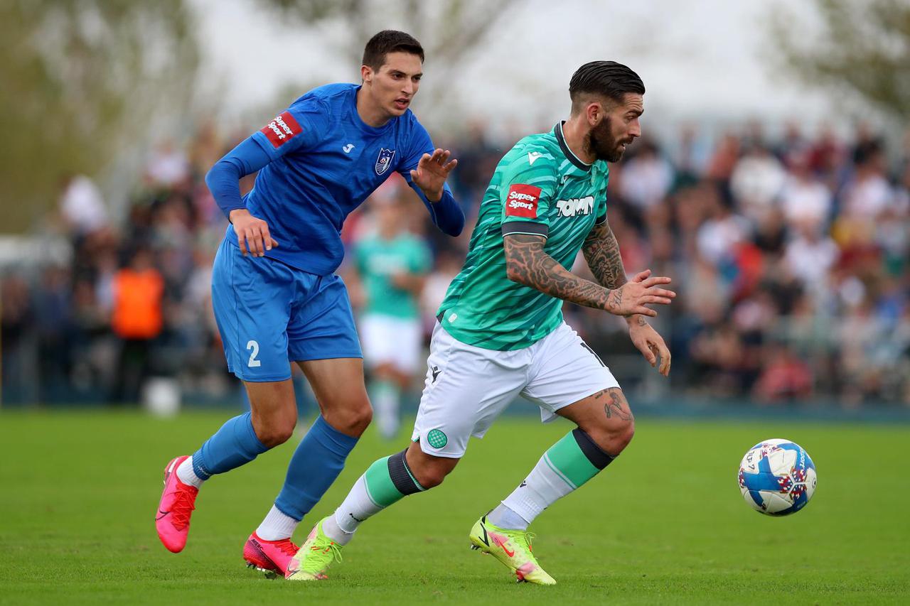 Ploče: Jadran LP i Hajduk sastali se u osmini finala SuperSport Hrvatskog nogometnog kupa