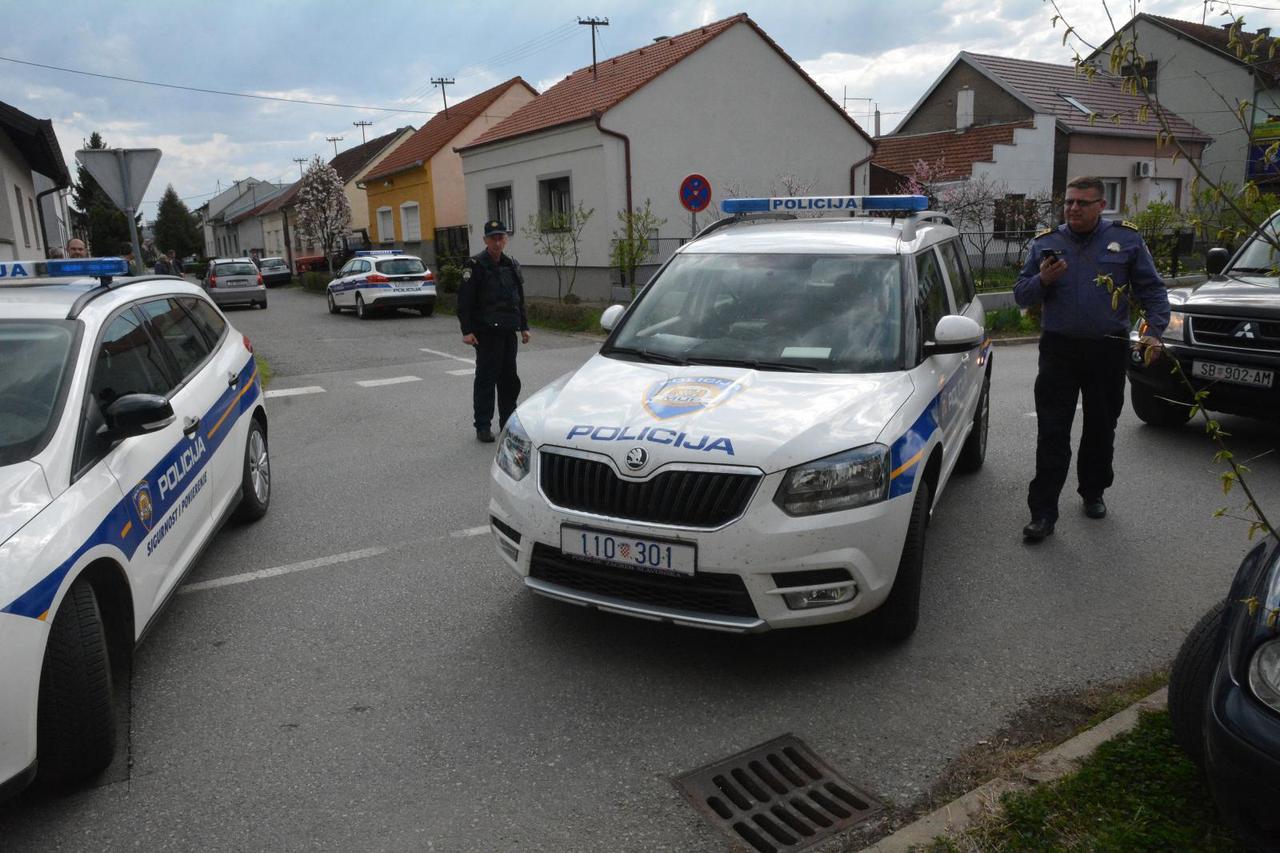 Policija u Slavonskom brodu/ilustracija