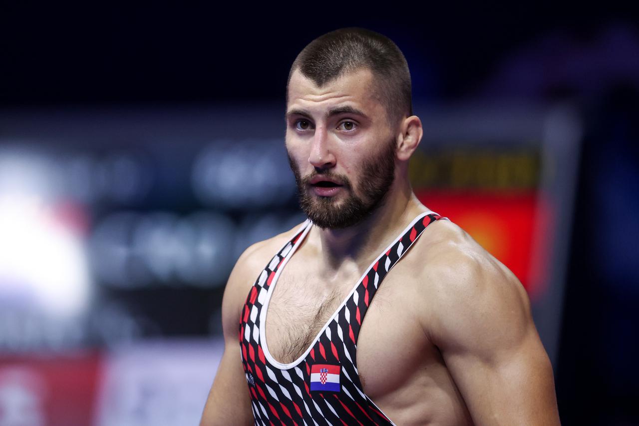 Zagreb: Svjetsko prvenstvo u hrvanju 2025., osmina finala, muškarci 82kg, Karlo Kodric - Bekzat Orunkul Uulu