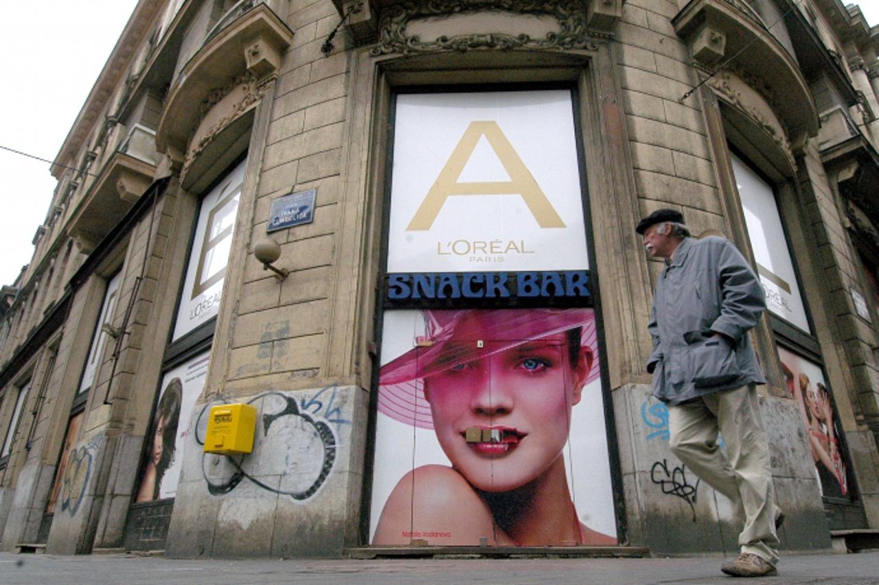 'gradska...zgb...10.04.2005 kavana corso snimio:boris scitar'