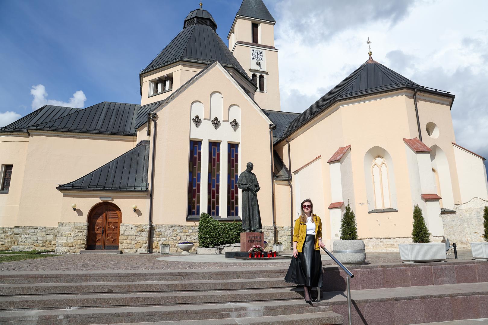 Svi rado dolaze u Spomen-dom blaženoga Alojzija Stepinca, prostor koji zrači toplinom, svjedoči
uspomenom te prenosi duboku vjeru i poruku iz njegovih mučeničkih dana, govore domaćini
