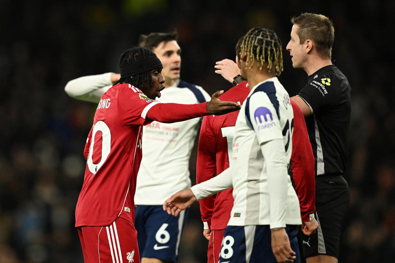 Premier League - Tottenham Hotspur v Liverpool