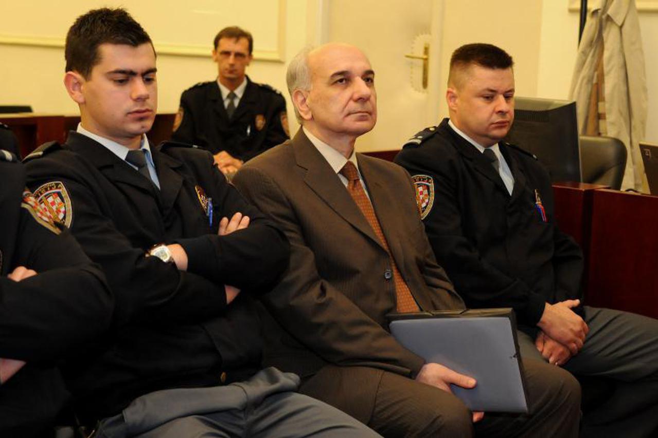 suđenje pukanić (1)