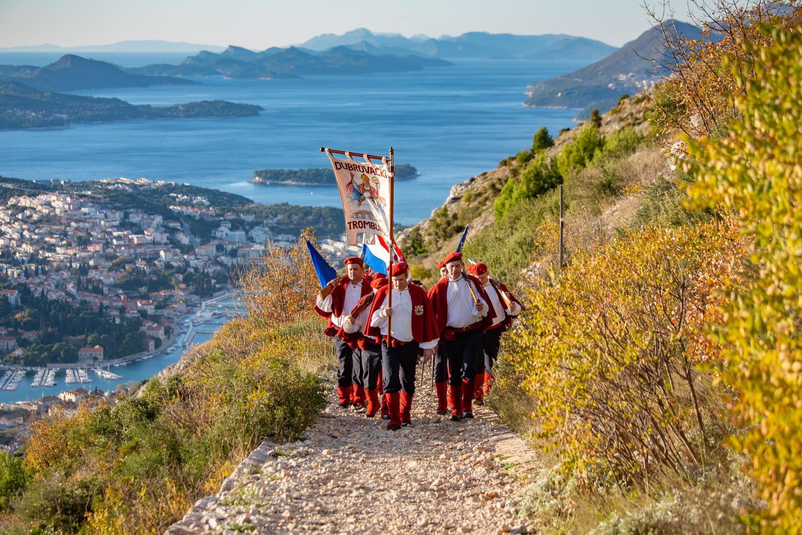 05.12.2018., Brdo Srđ, Dubrovnik - Povodom Dana dubrovačkih branitelja održan je "Križni put" na Srđ.