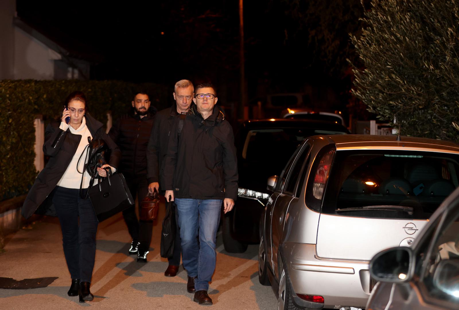 Nakon ispitivanja osumnjičenika donijet će se odluka o daljnjem postupanju, odnosno hoće li protiv njih pokrenuti istragu i zatražiti istražni zatvor.