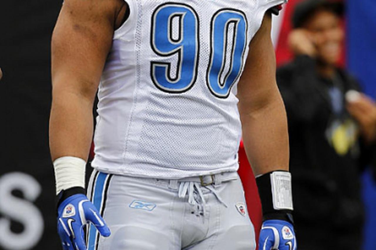 '19 DEC 2010:    Lions rookie defensive lineman Ndamukong Suh before the game between the Detroit Lions and the Tampa Bay Buccaneers at Raymond James Stadium in Tampa, FL.'