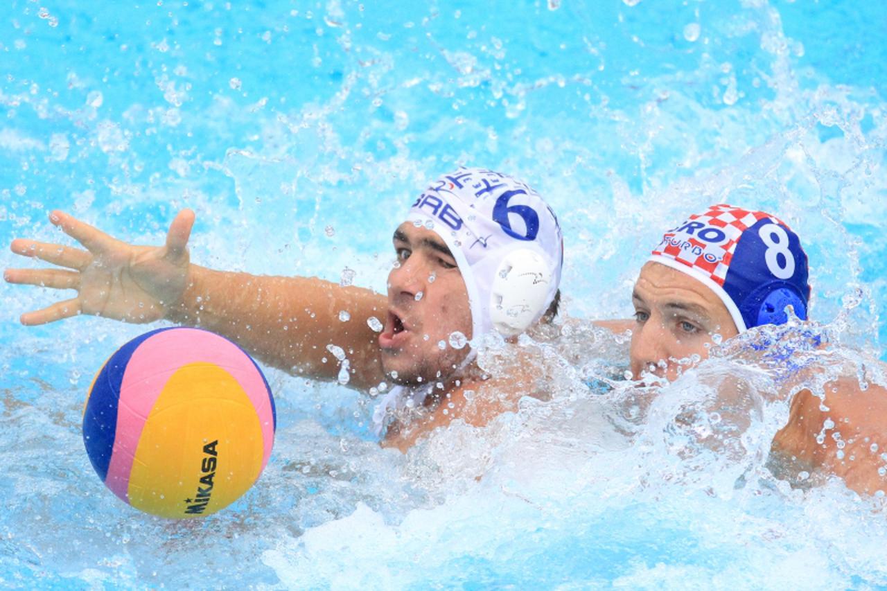 \'09.09.2010., Zagreb -  LEN EP u vaterpolu, polufinalna utakmica muskih reprezentacija Srbije i Hrvatske. Dusko Pijetlovic, Andro Buslje Photo: Danijel Berkovic/PIXSELL\'