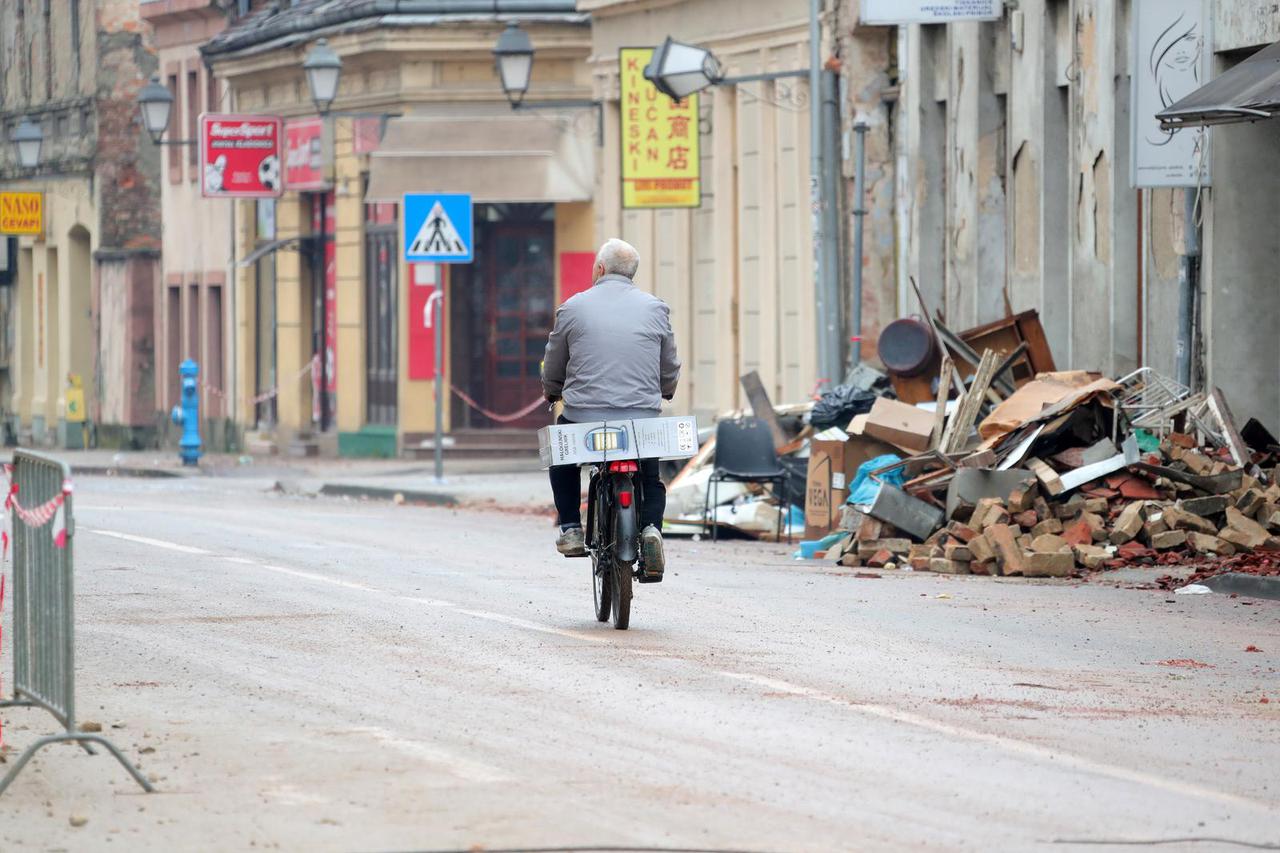 Petrinja: Atmosfera u gradu za vrijeme sanacije od potresa