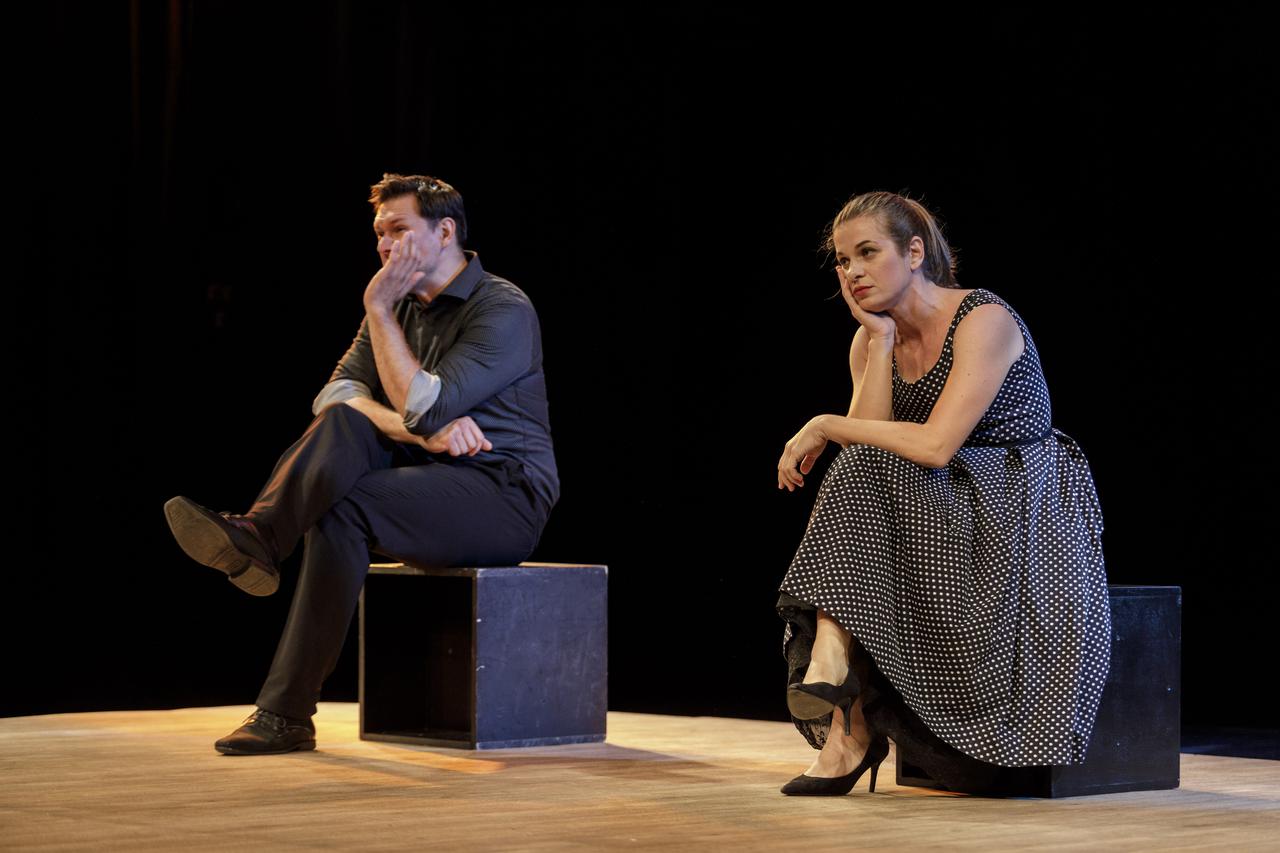 Zagreb: Kazalište KNAP otvara sezonu komedijom „Kod kuće je najgore“