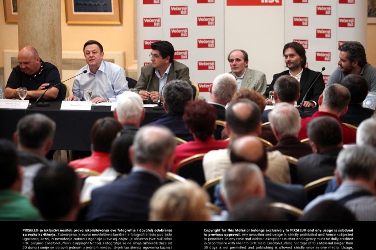 '13.06.2013., Zagreb - Muzej Mimara, promocija knjige, Od Jugoslavije do Euroslavije, novinara Vecernjaka Milana Jajcinovica.  Photo: Zarko Basic/PIXSELL'