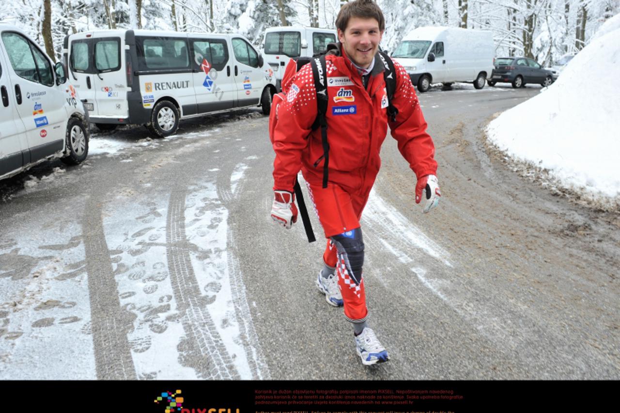 '06. 01. 2010., Sljeme, Zagreb, Hrvatska - Prva slalom voznja muske utrke Snow Queen Trophy za FIS Svjetski kup. cro Natko Zrncic Dim  Photo: Antonio Bronic/PIXSELL'