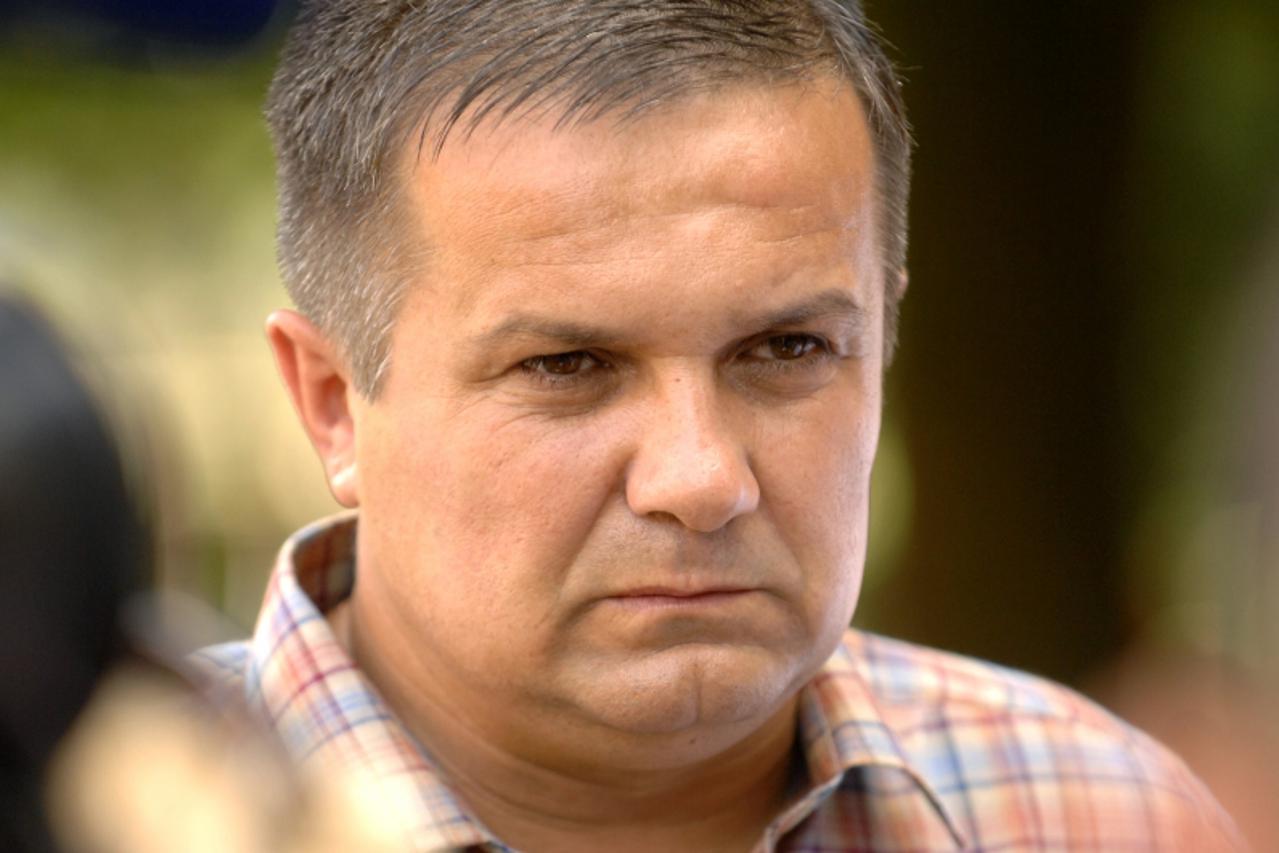 'obzor-12.08.2009.osijek,hrvatska,seljaci i seljacke udruge posvadjane zbog otkupne cijene psenice,mato mlinaric Photo: Davor Javorovic/Vecernji list'