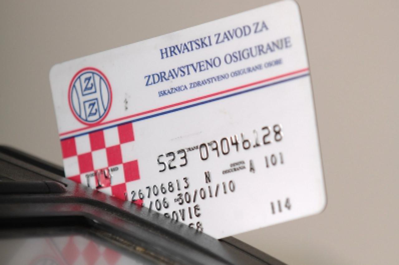 'obzor Zagreb , slavonska  , 04.11.2008. Ilustracija, zdravstvena iskaznica, hzzo Photo: Patrik Macek/Vecernji list'