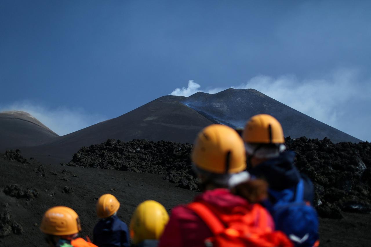 Tourism on Mount Etna during eruption