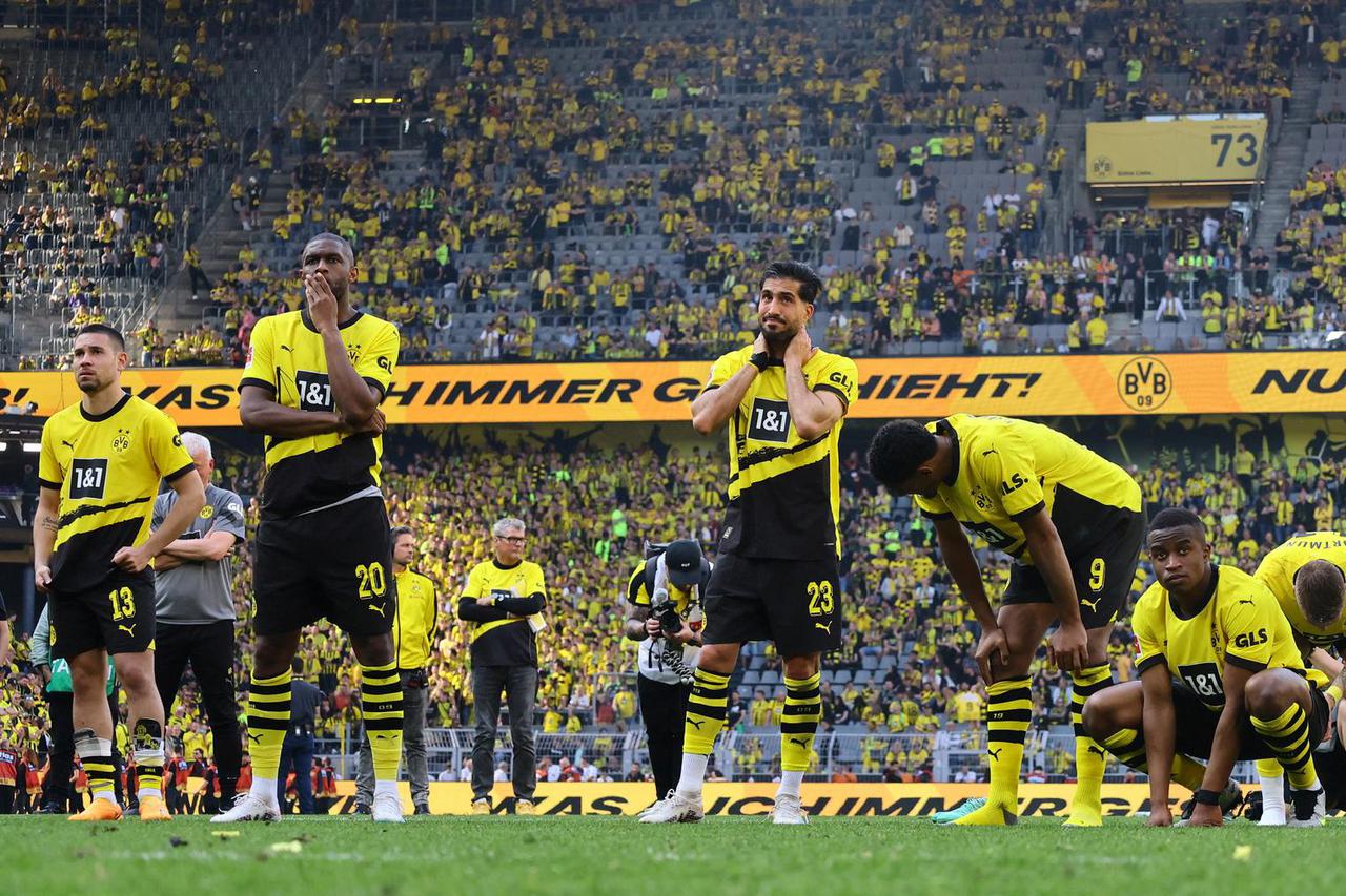 Bundesliga - Borussia Dortmund v 1. FSV Mainz 05