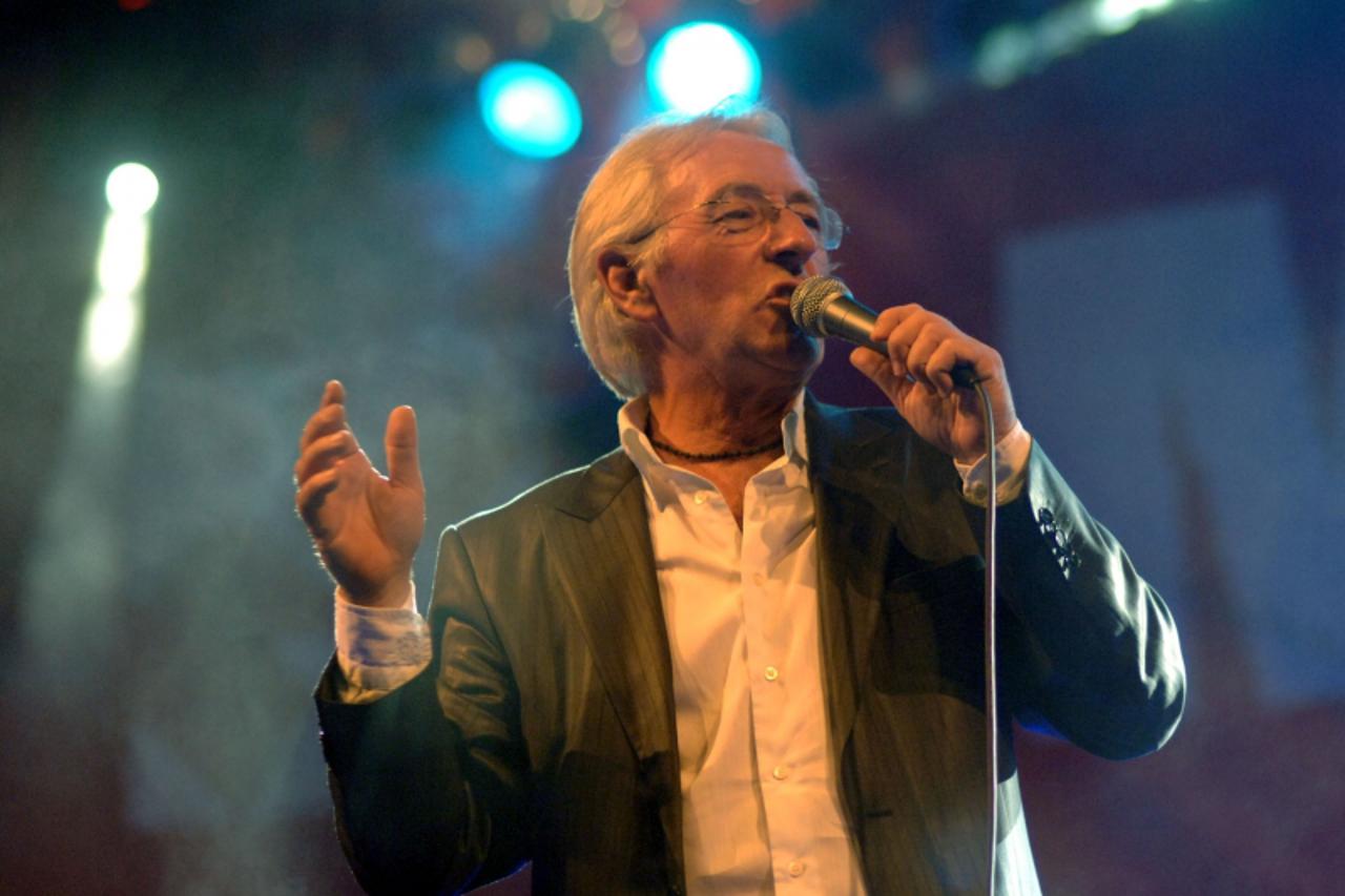 'zivot zagreb 15.06.2007. ...velika gorica...stadion radnik...koncert oliver dragojevic... Foto:Antonio Bronic'