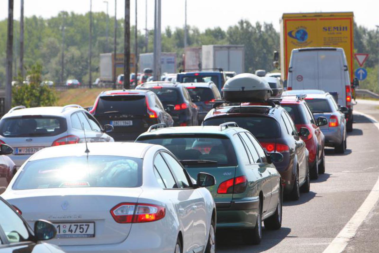 gužve na cestama, kolona (1)