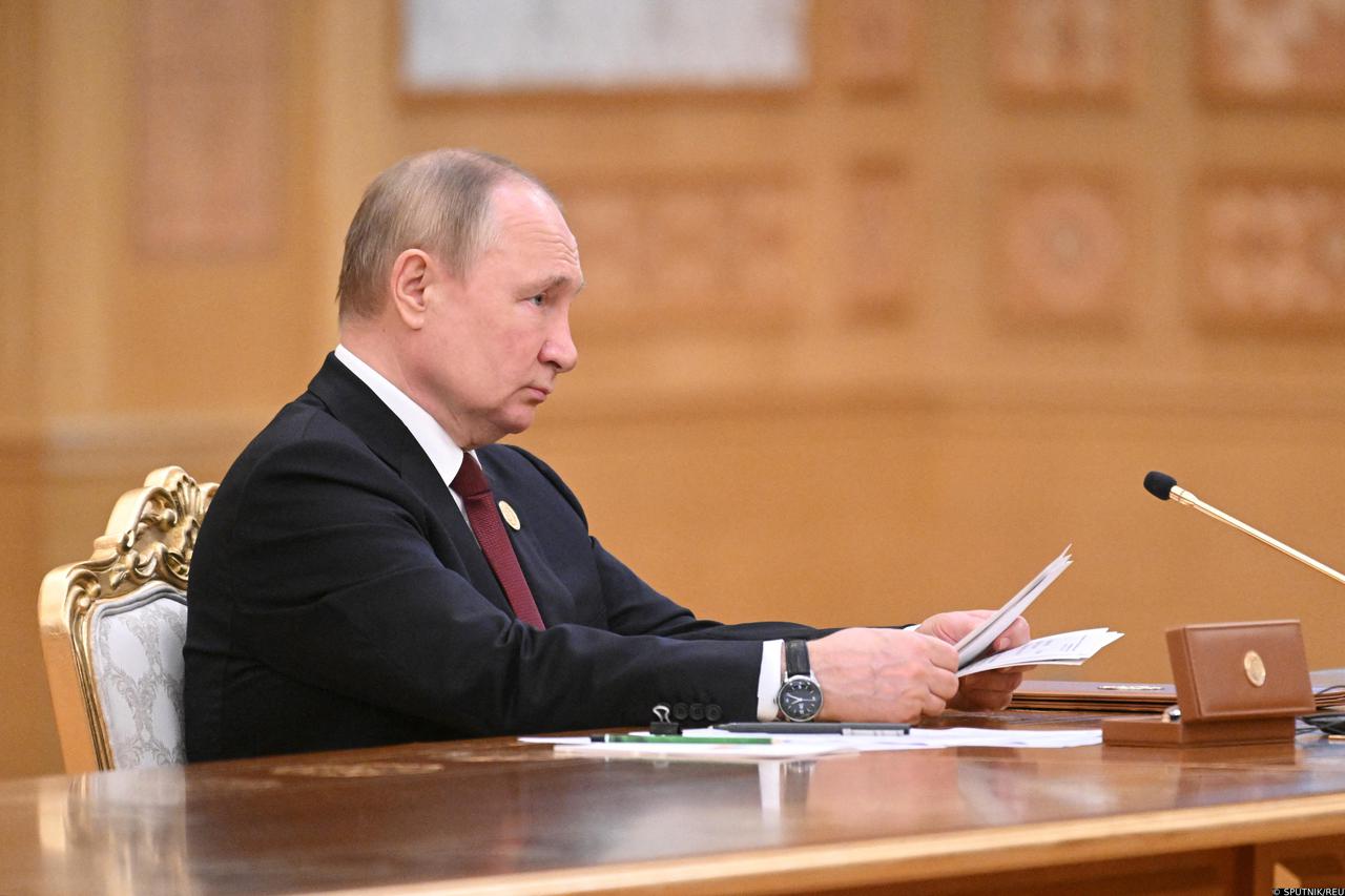 Russian President Putin attends Caspian Summit in Ashgabat