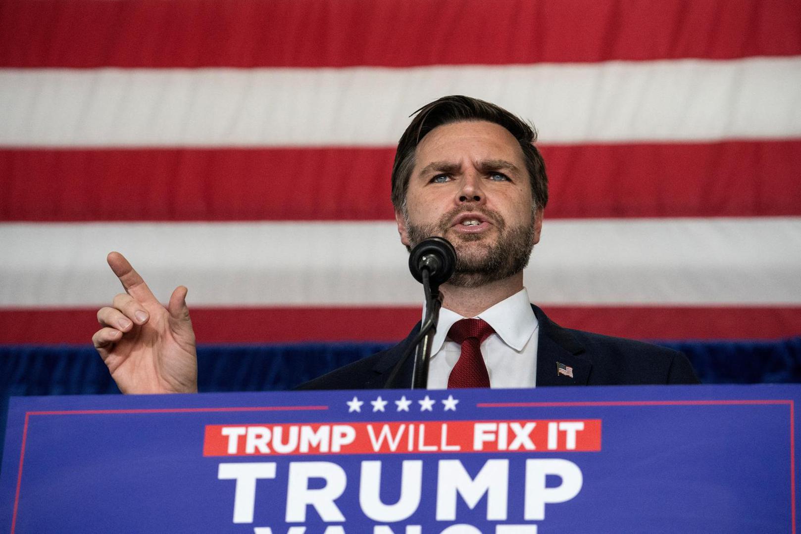 Trump je izabrao senatora iz Ohija, J. D. Vancea, za potpredsjedničkog kandidata.