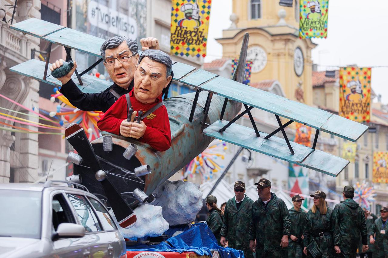 Rijeka: Oko devet tisuća maškara sudjelovalo na tradicionalnom Riječkom karnevalu