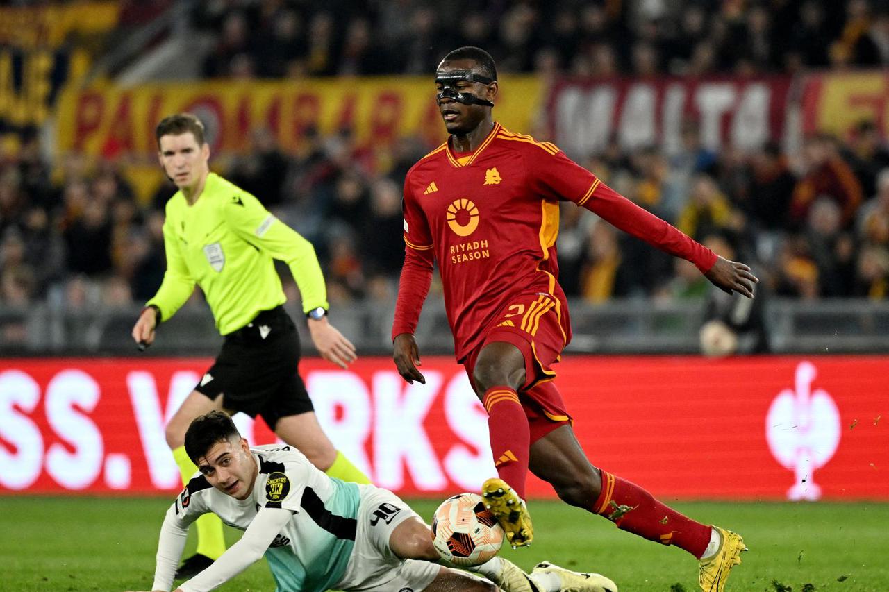 Europa League - Round of 16 - First Leg - AS Roma v Brighton & Hove Albion