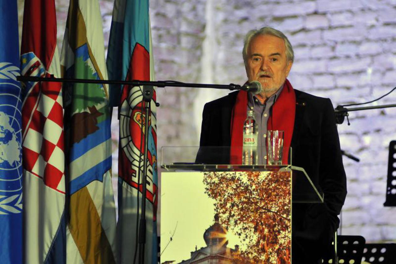 vukovar,ivo josipovic,portal