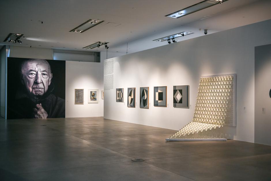 Otvorena retrospektivna izložba Picelj i prijatelji