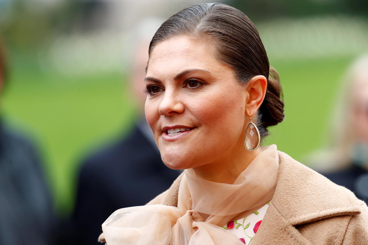 PRIJESTOLONASLJEDNICA Švedska princeza Victoria najnovija objavljena žrtva seksualnog predatora Jeana-Claudea Arnaulta, zbog čega je sada u pitanju dodjela Nobela za književnost