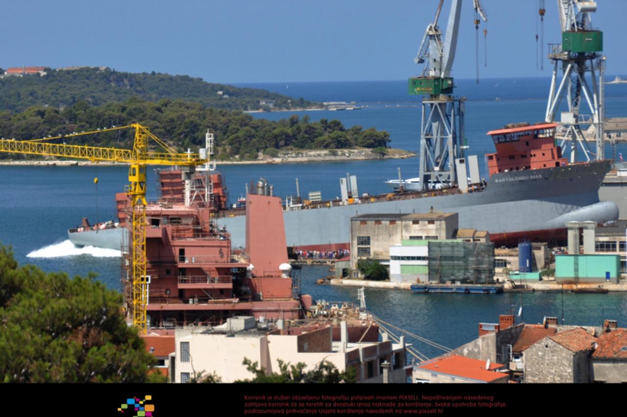 '14.07.2012., Pula - U brodogradilistu Uljanik porinut specijani brod jaruzar pod imenom Bartolomeu Dias. Photo: Dusko Marusic/PIXSELL'