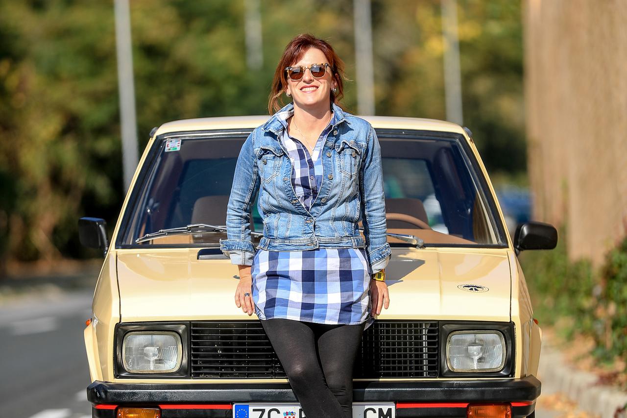Zagreb: Antonija Buntak, vlasnica YUGOcar adventurea