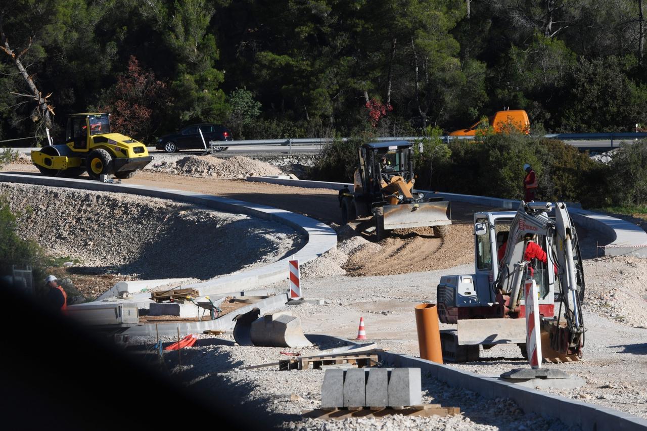 Šibenik: Radovi na rekonstrukciji raskrižja DC8 i Jadranske magistrale