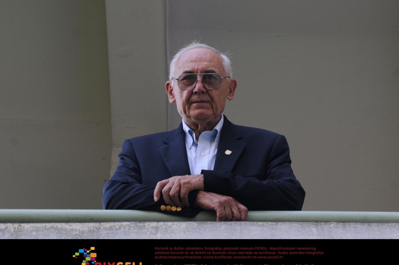 mike vucelić