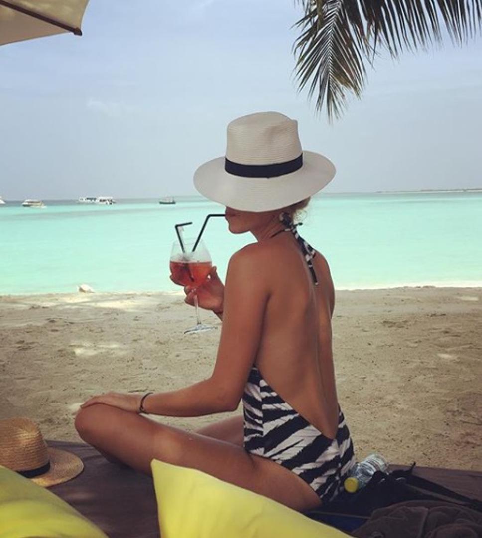 U drugo kolo se plasirala nakon što je svladala Amerikanku Caroline Dolehide sa 6-3, 6-4.