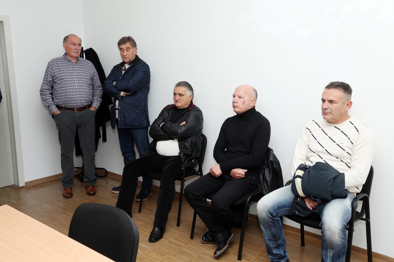 Počelo suđenje bivšim carinicima