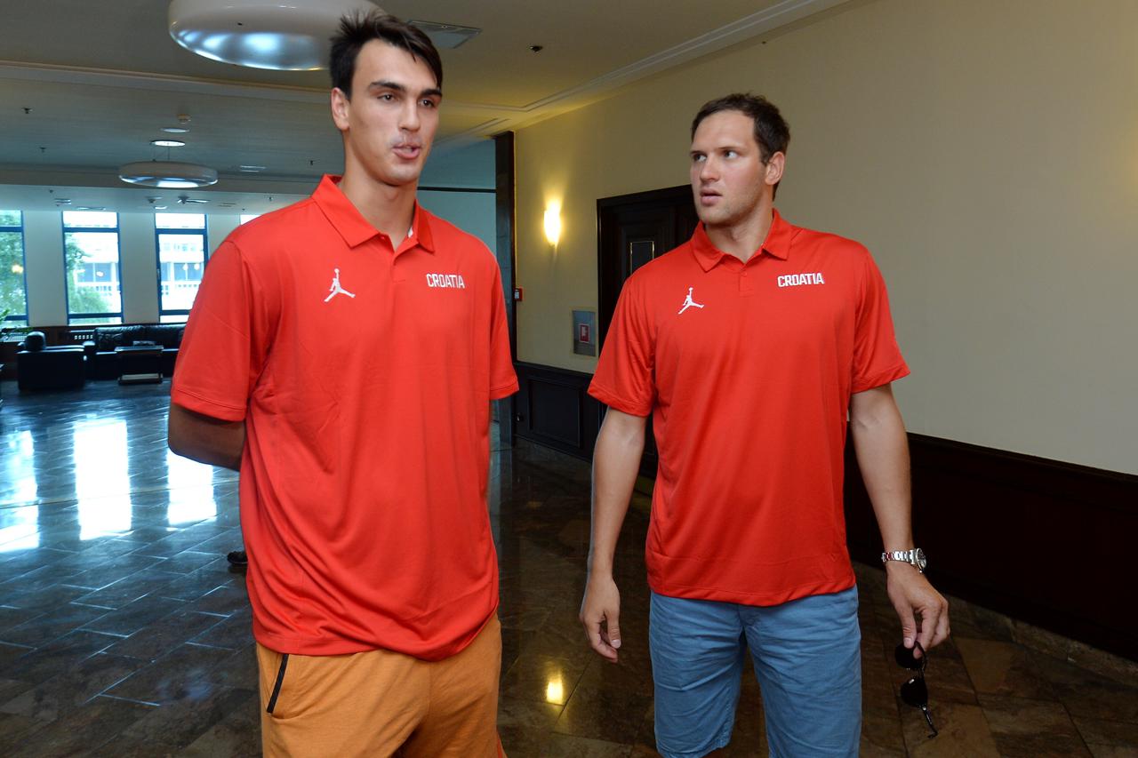 Dario Šarić i Bojan Bogdanović