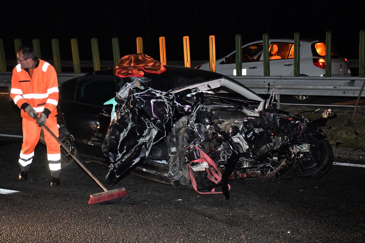 Sudar auta i kamiona na A3