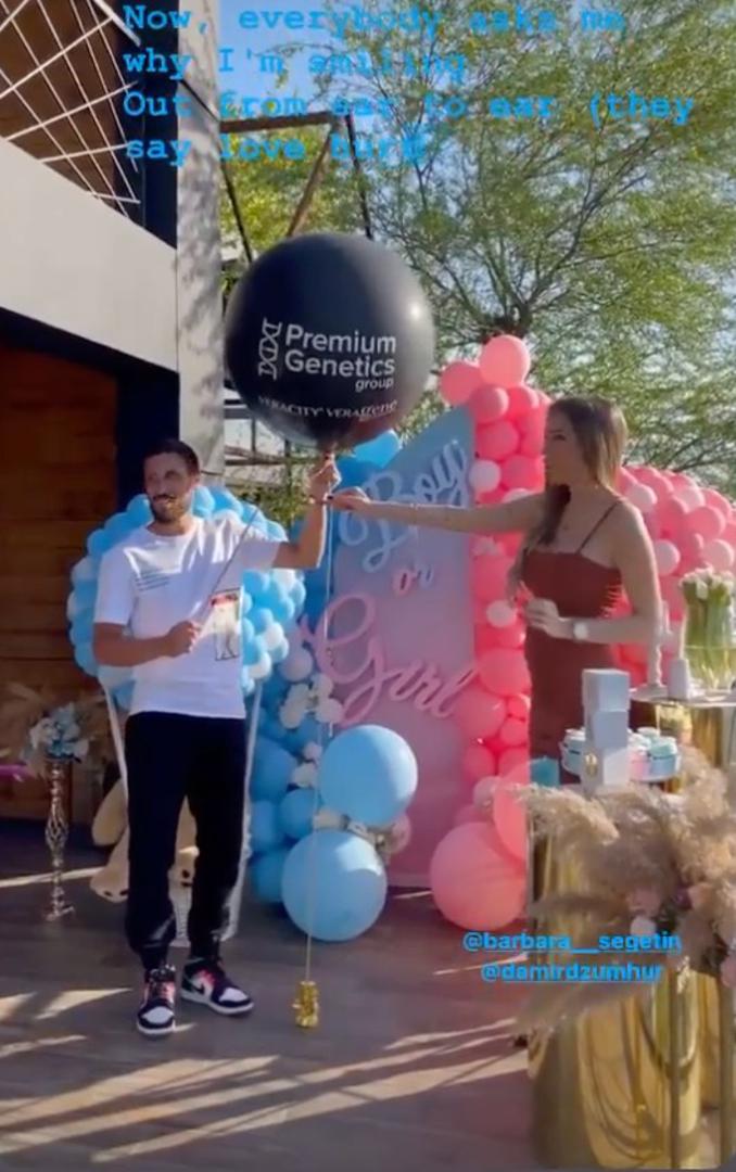 – Ne bih htjela pričati o nama i našem odnosu, želim to zadržati za sebe jer ipak imamo sina koji mi je na prvom mjestu, a Damir je njegov otac i to će zauvijek biti – kazala je za 24 sata. 