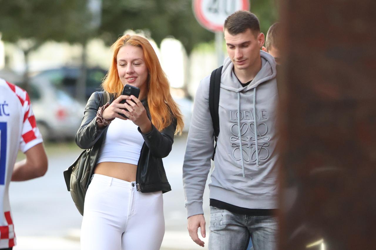 Zagreb: Okupljanje nogometne reprezentacije u Sheratonu uoči kvalifikacijske utakmice protiv Turske