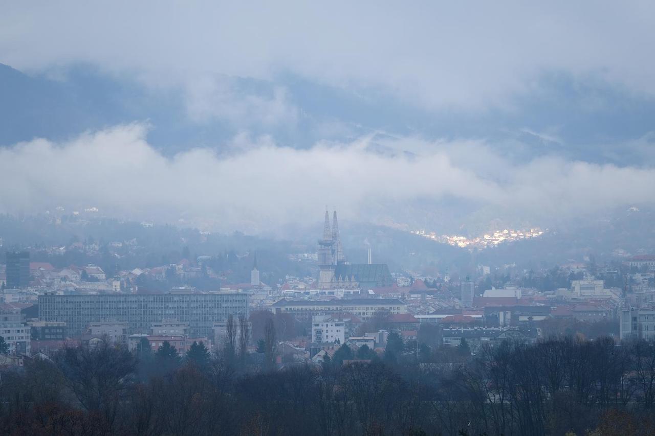 Kišno jutro u Zagrebu