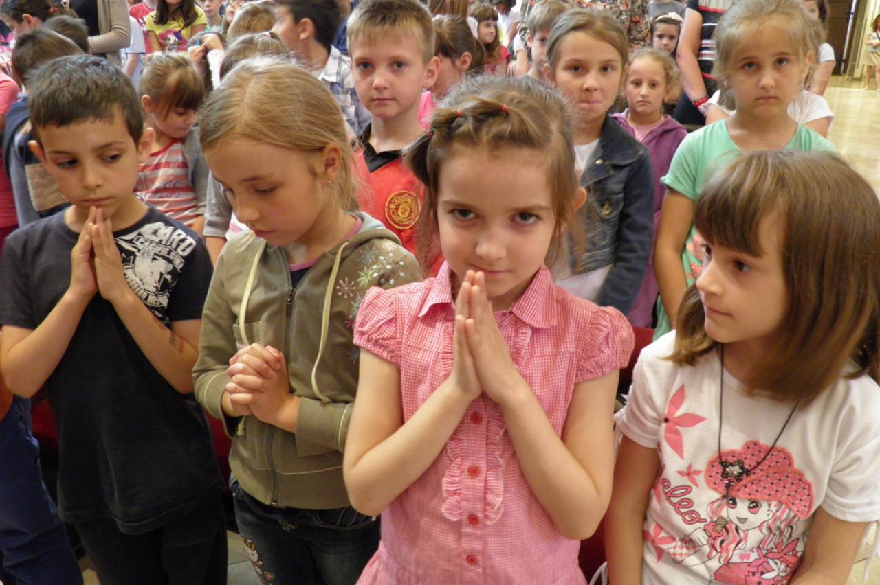 misa,požega,osnovnoškolci (1)