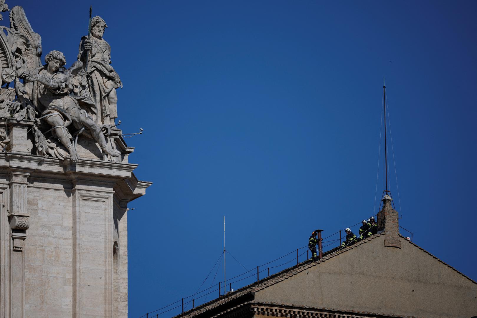  Bio je to povijesni trenutak jer je Franjo postao prvi papa iz Latinske Amerike. Papa Franjo preminuo je 21. travnja u dobi od 88 godina, ostavivši za sobom bogato naslijeđe.