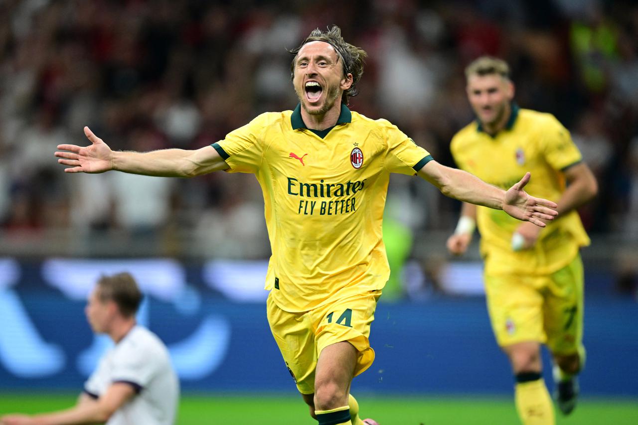Serie A - AC Milan v Bologna