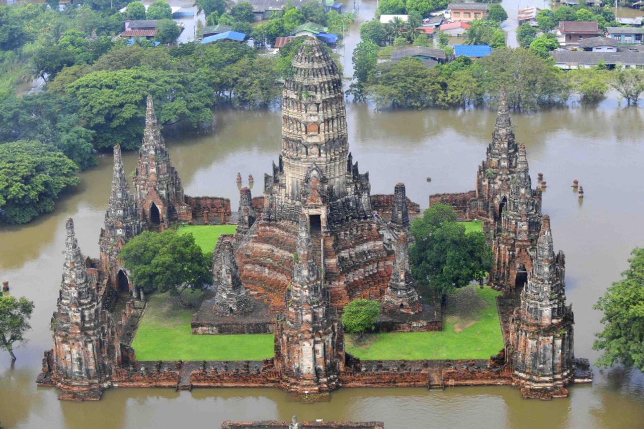 ayutthaya, poplava, tajland (1)