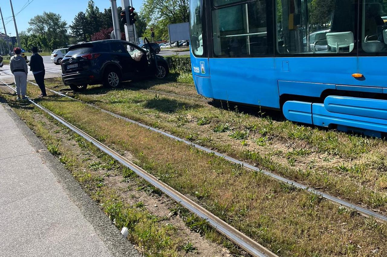 Prometna nesreća u Zagrebu