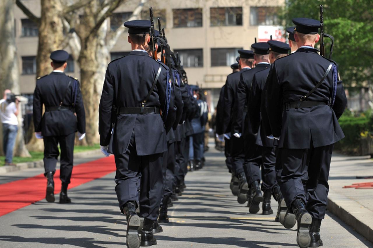 \'unu 07.04.2009. Zagreb , MORH, Podizanje zastave za NATO. Vojska. Photo:Antonio Bronic/Vecernji list\'