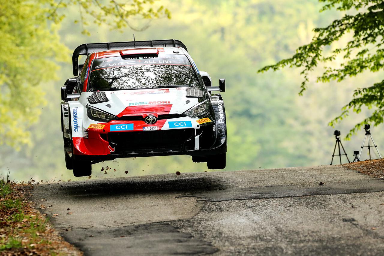 Krenula spektakularna utrka WRC Croatia Rally