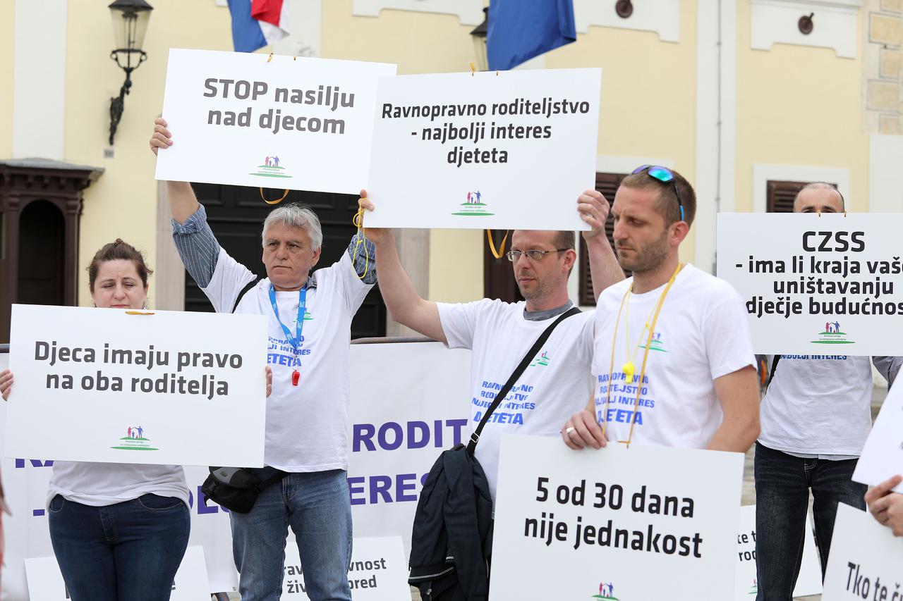 Udruga za ravnopravno roditeljstvo prosvjedom upozorila na neravnopravan položaj očeva