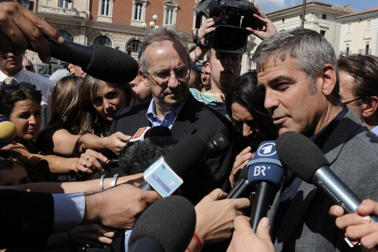 Clooney4