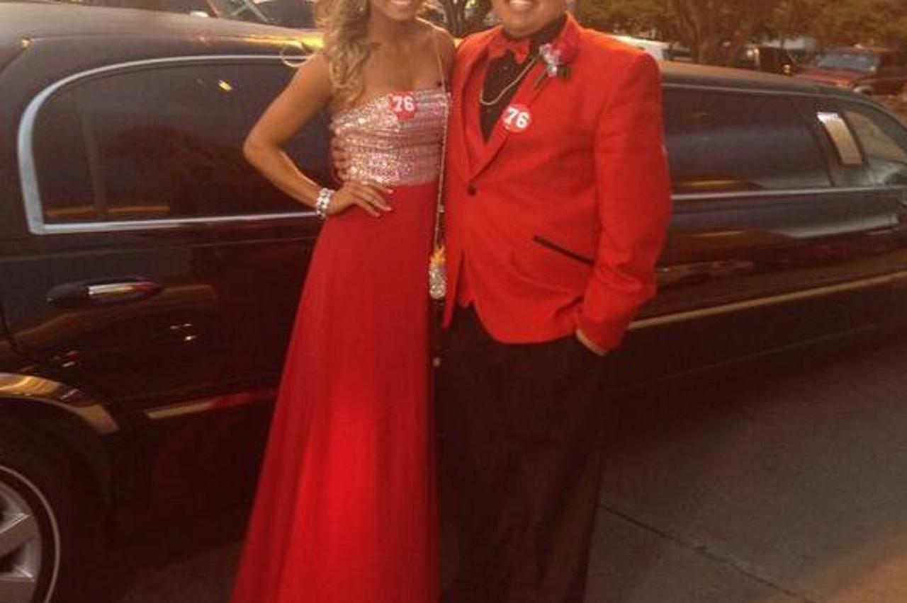 Uspio dobiti spoj s navijačicom