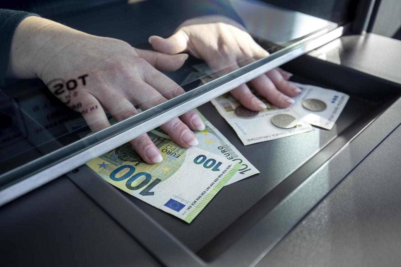 Hrvatska od 1. siječnja 2023. uvodi euro